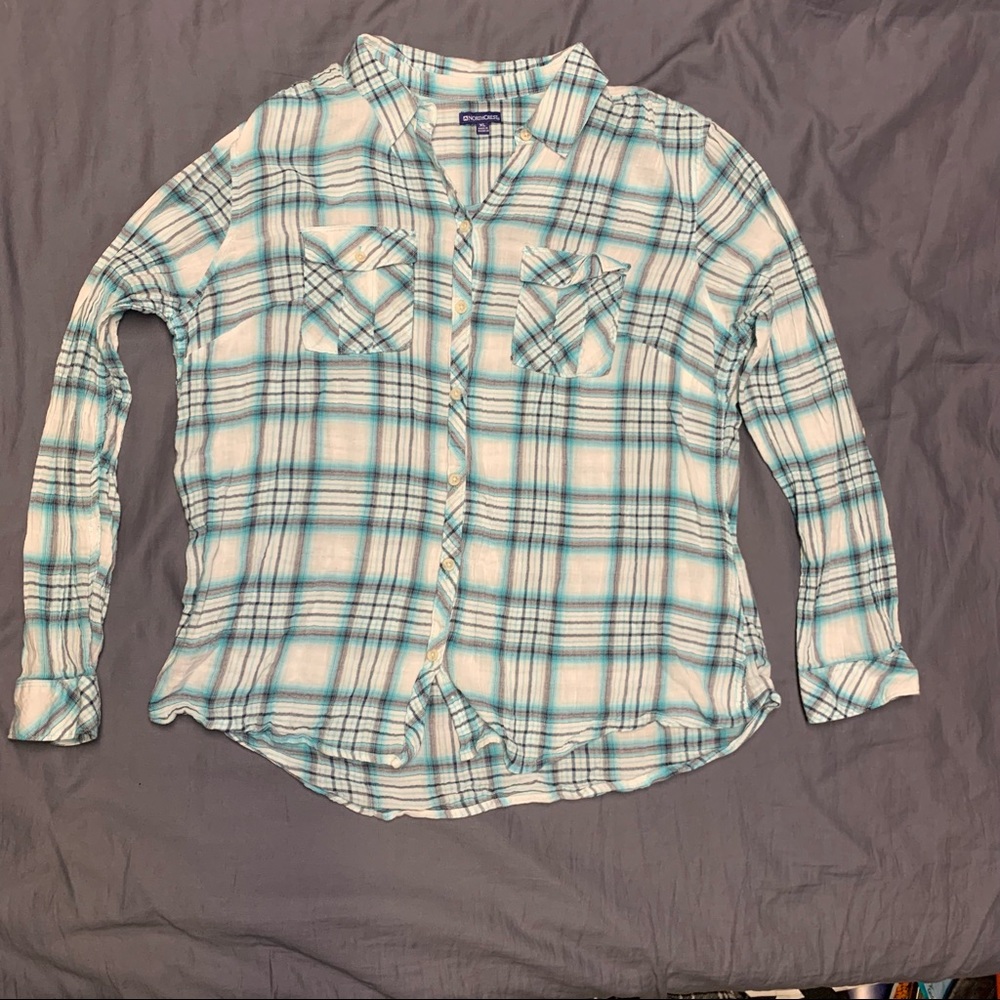Northcrest Button Down Shirt